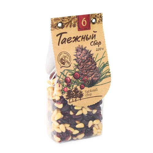 Орехово-ягодная смесь Кедровый Бор орехи кедровые дальневосточные и клюква сушеная 200 г