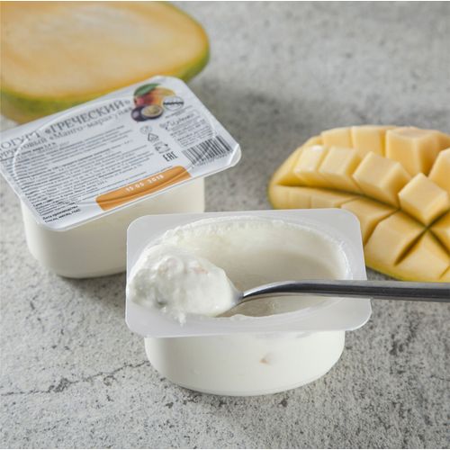 Йогурт ВкусВилл Греческий манго-маракуйя 3,4% 125 г
