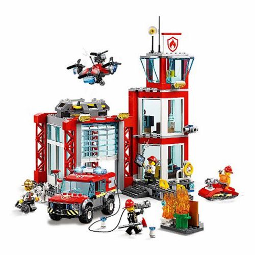 Пластмассовый конструктор Lego City Пожарное депо 509 деталей