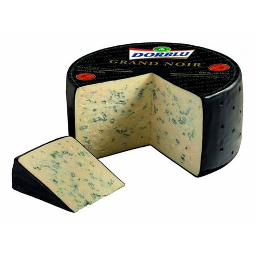 Сыр мягкий Dorblu Гранд Нуар с голубой плесенью 60%