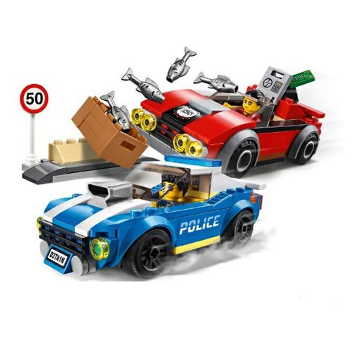 Пластмассовый конструктор Lego City Арест на шоссе 185 деталей