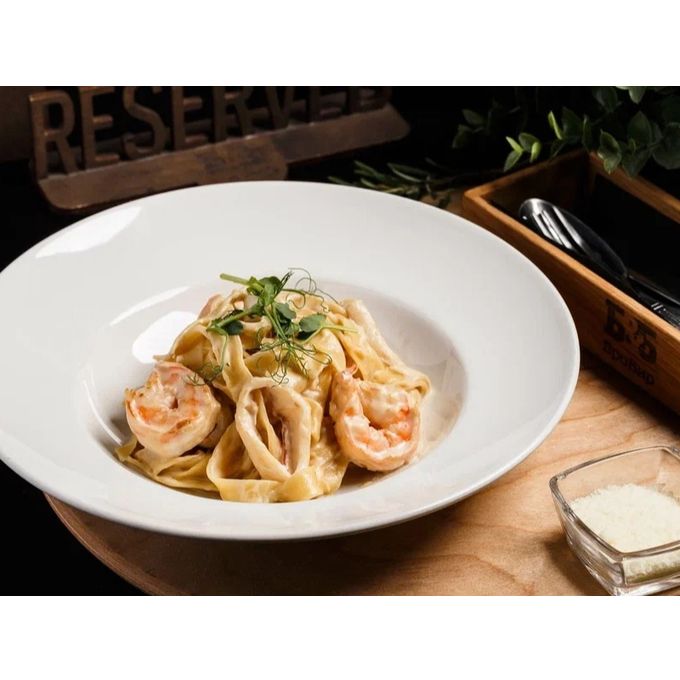 паста б. лингвини болоньезе. паста путанеска джейми оливера. паста б. паста болоньезе с фетучини.