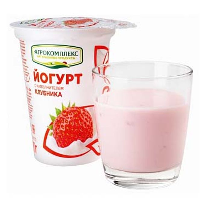 Ароматизированный йогурт. Молочные коктейли в стакане. Йогурт питьевой в стакане. Питьевой йогурт в стакане. Милкшейк клубника банан.