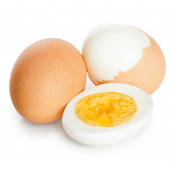 При гастрите можно яйца вареные. Вареные яйца. Вареное яйцо на белом фоне. Яйца готовые. Яйцо отварное на белом фоне.