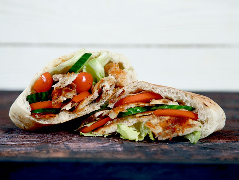 Шаверма в пите лайт - купить с доставкой на дом в СберМаркет