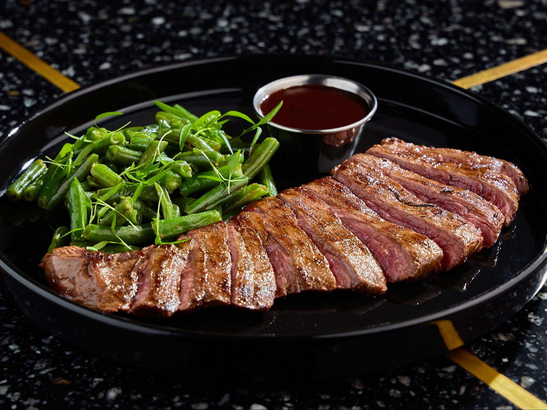 Стейк фланк - купить с самовывозом в СберМаркет