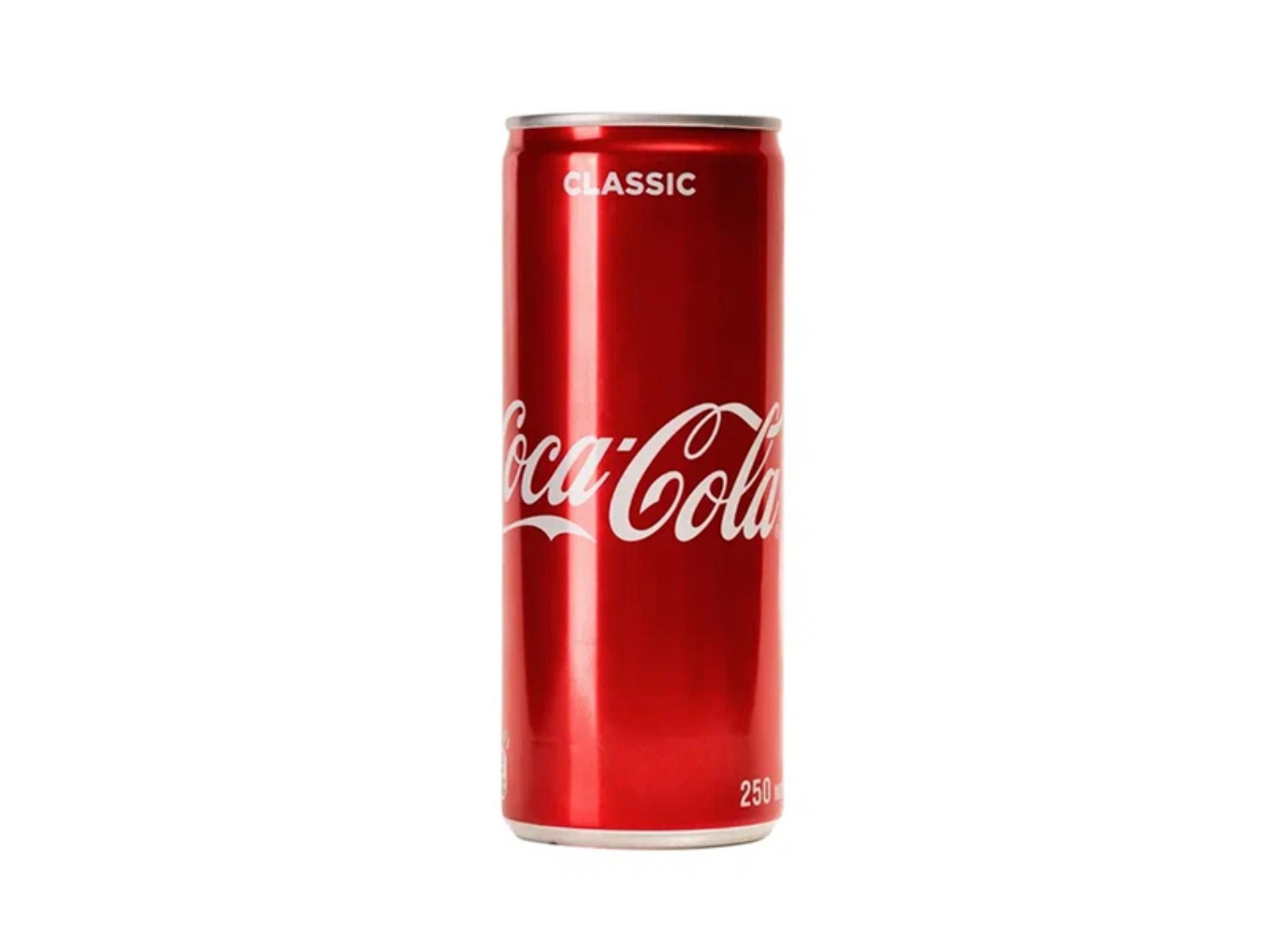 Напиток газированный Coca-Cola в жестяной банке - купить с доставкой на ...