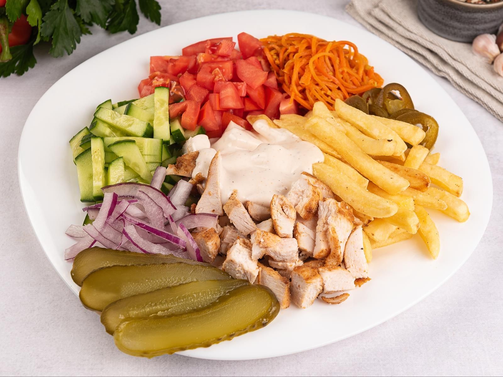 Шаверма на тарелке Арабика - купить с доставкой на дом в СберМаркет