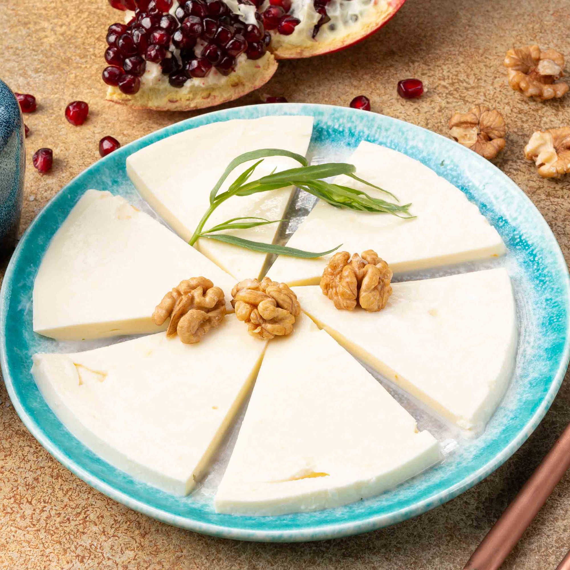 Сыр сулугуни - купить с доставкой на дом в СберМаркет